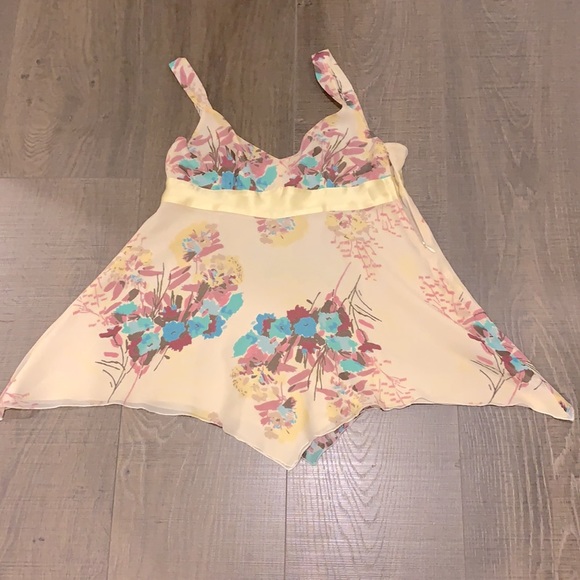 Gap floral tank top - Picture 3 of 6